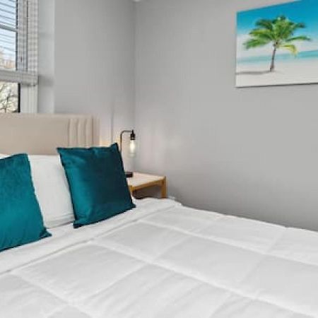 דטרויט Your Cozy 2-Bedroom Midtown מראה חיצוני תמונה