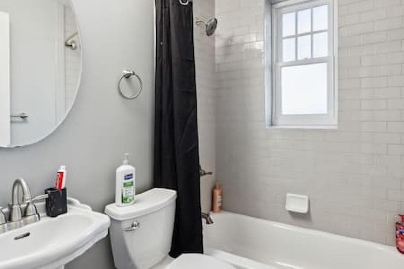 דטרויט Your Cozy 2-Bedroom Midtown מראה חיצוני תמונה